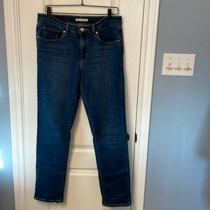 Levi's women's classic straight denim jeans 12L W31 L32 women’s dark blue